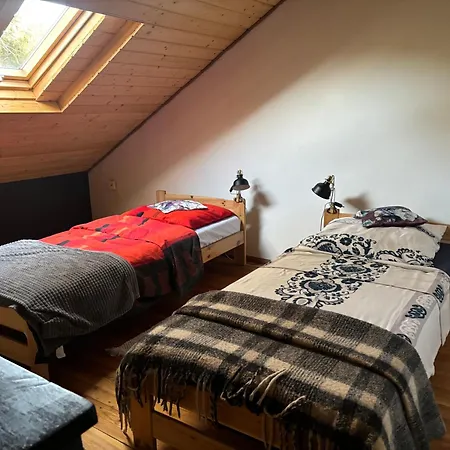 Szydlowiec Nyaraló *